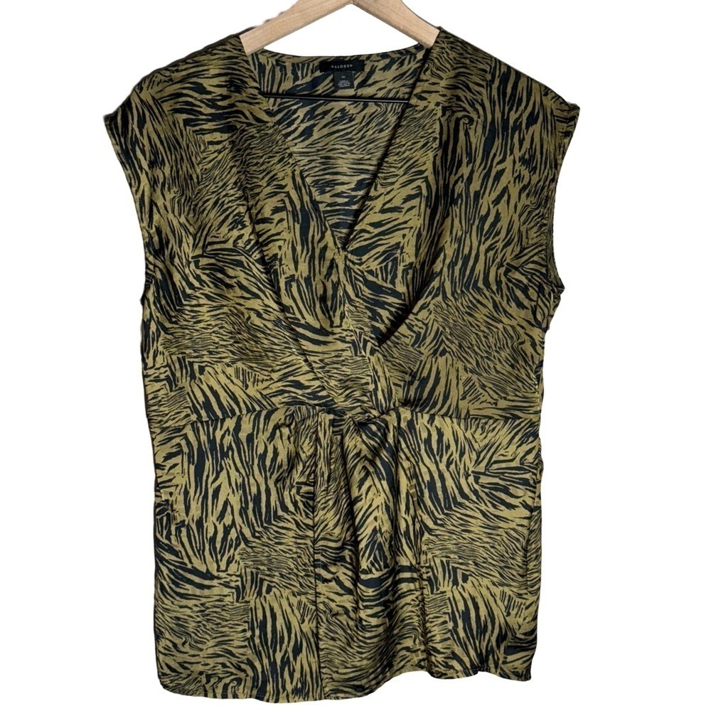 Halogen Twist Front Top Animal Print - Size M
